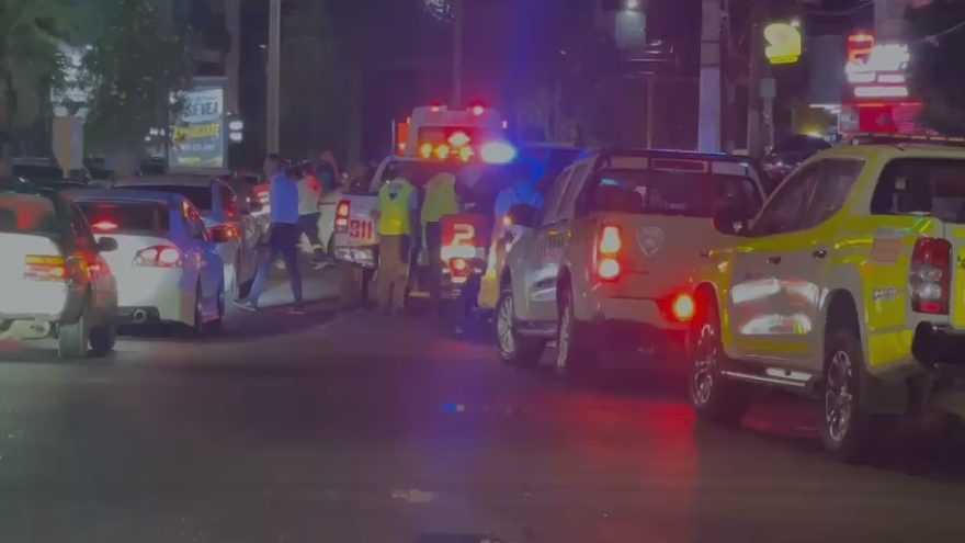 Camión recolector de basura involucrado en accidente fatal en la avenida 27 de Febrero de Santiago