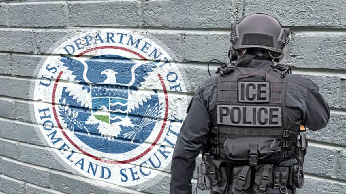 Agentes del ICE durante un operativo en el Bronx, Nueva York, donde un dominicano resultó herido