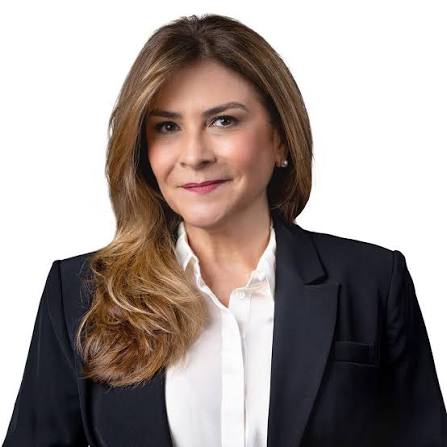 Carolina Mejía, alcaldesa del Distrito Nacional, en un espacio público recuperado de Santo Domingo