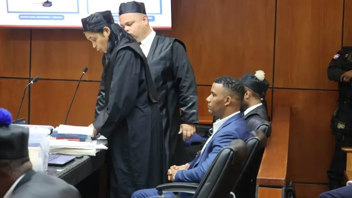 Exfiscal Aurelio Valdez Alcántara acusado de soborno en el caso SeNaSa frente a los tribunales