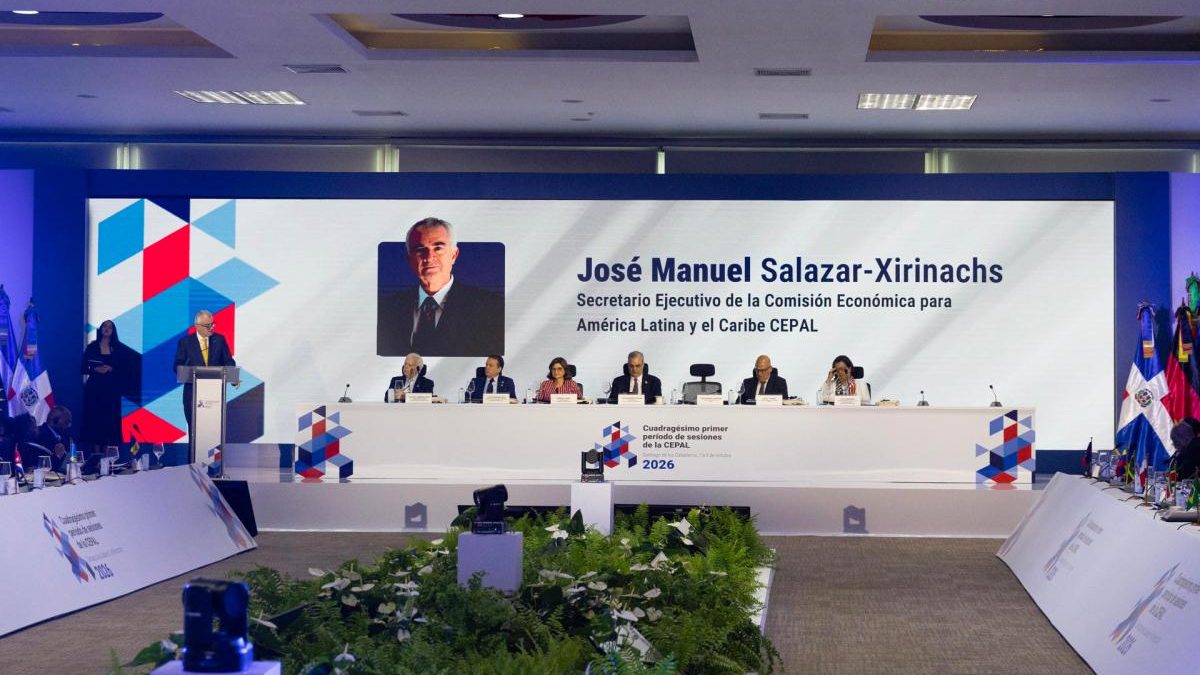 Sesión plenaria del 41 período de sesiones de la CEPAL en Santiago de los Caballeros, República Dominicana