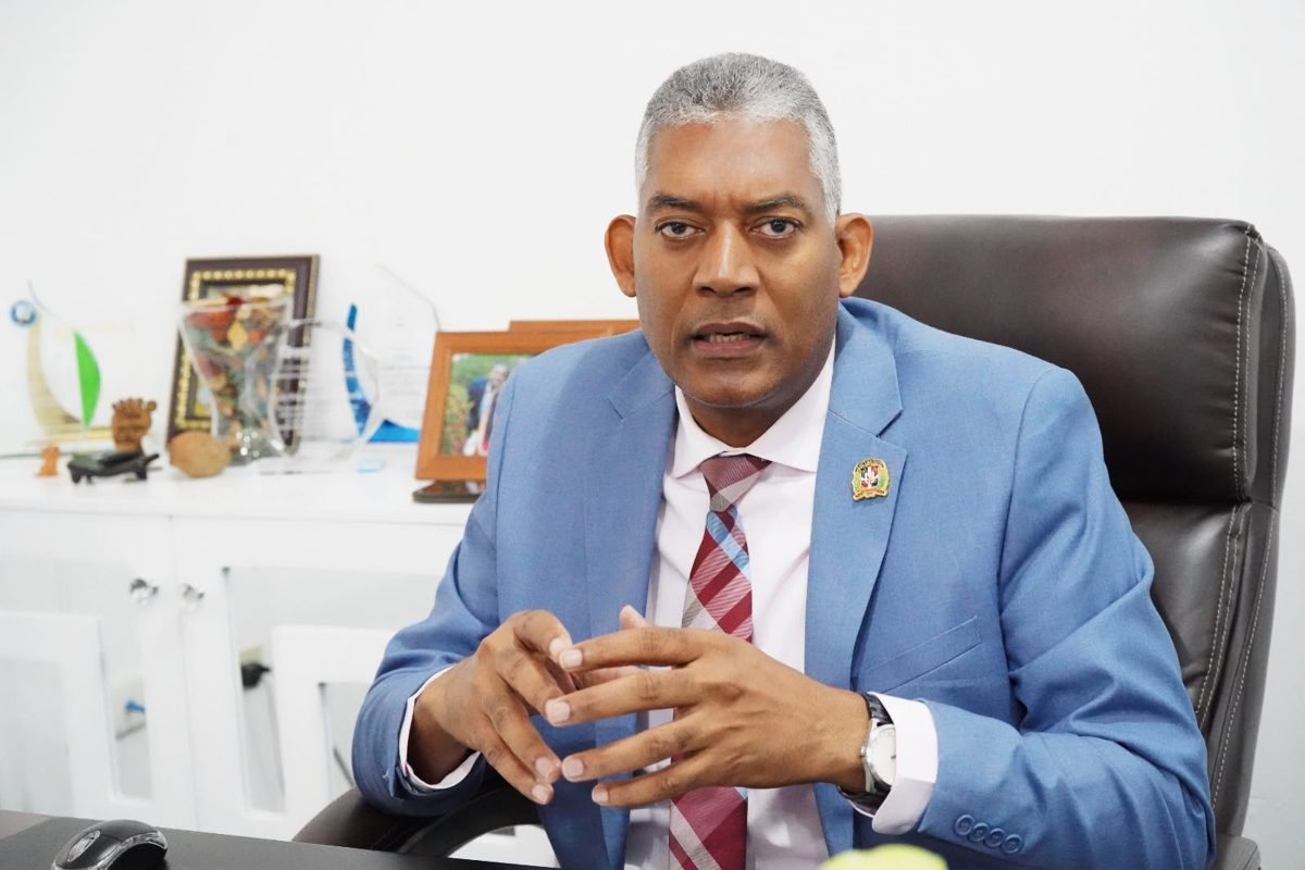 Feliciano Lacen Custodio, presidente del CODUE, durante declaraciones sobre el nuevo Código Penal