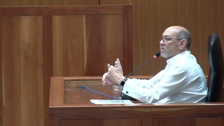 Director de ONESVIE Leonardo Reyes Madera declarando en el juicio por el colapso del techo de la discoteca Jet Set en Santo Domingo