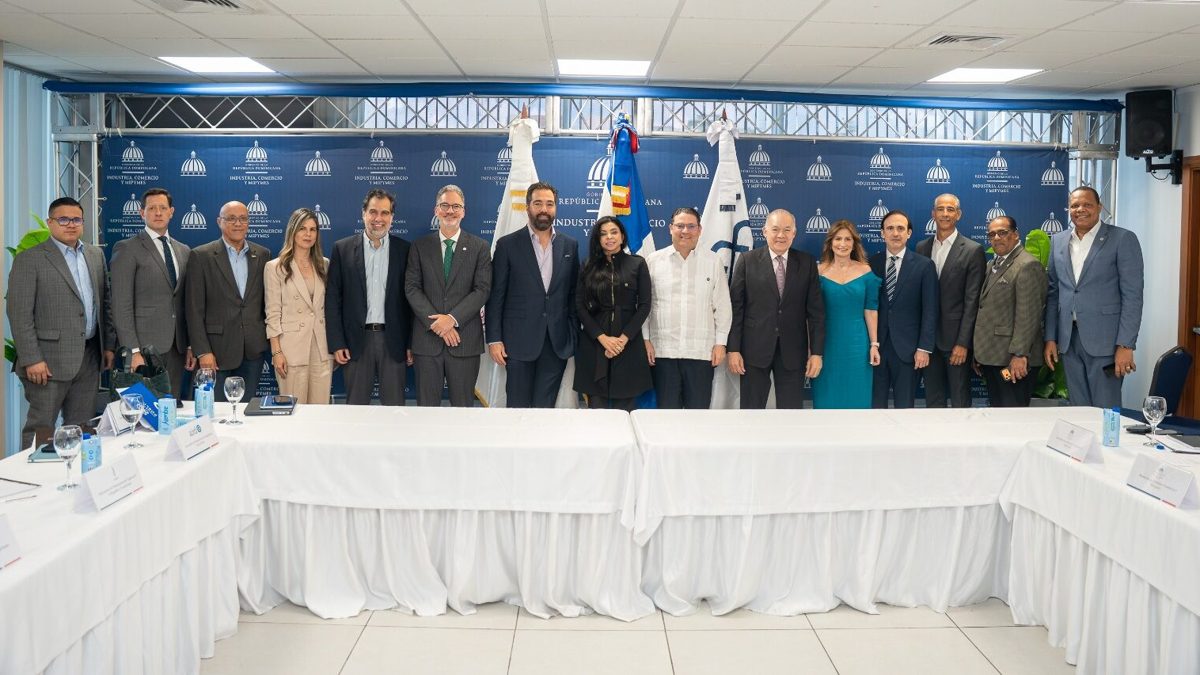 Reunión del Consejo Interinstitucional Público-Privado de Prevención del Comercio Ilícito en República Dominicana