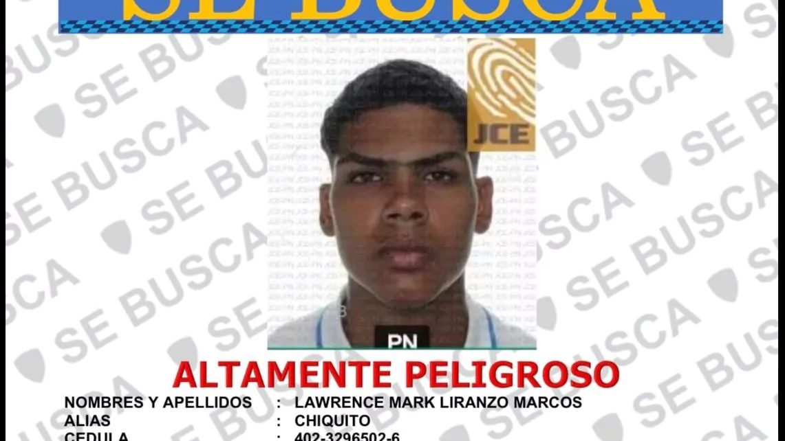 Agentes de la Policía Nacional de República Dominicana en operativo de búsqueda de prófugo relacionado con el caso Julián Oro Duro