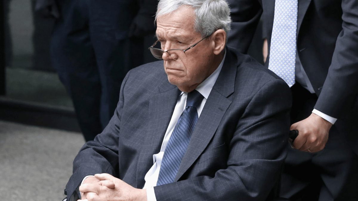 Dennis Hastert, expresidente de la Cámara de Representantes de EE.UU., condenado por abuso sexual a menores