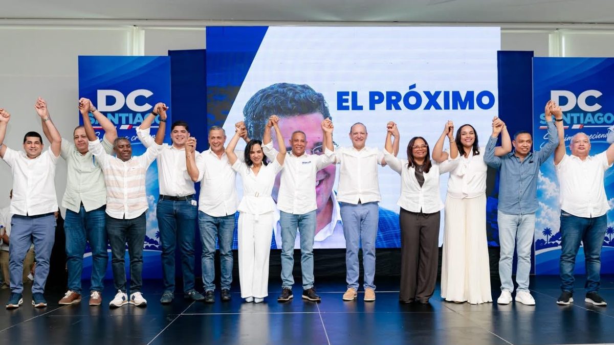 David Collado en acto político con dirigentes del PRM en distintas regiones de República Dominicana