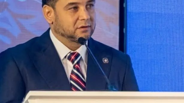 Geopolitólogo Manuel Cruz presenta estudio socioeconómico sobre relación entre República Dominicana y Haití