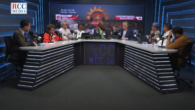 General retirado José Miguel Soto Jiménez hablando sobre la frontera dominico-haitiana en programa de televisión