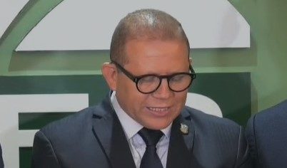 Legisladores de la Fuerza del Pueblo en la comisión bicameral que estudia el Código Penal