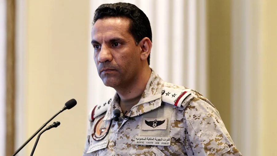 Interceptación de misiles y drones hutíes sobre territorio de Arabia Saudí durante escalada militar en Yemen