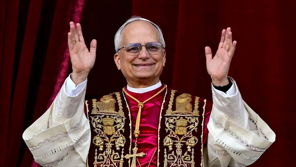 Papa León XIV recuperándose en el Policlínico Gemelli de Roma tras someterse a una cirugía