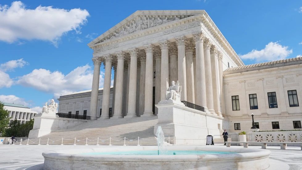 Fachada del edificio de la Corte Suprema de Estados Unidos en Washington DC