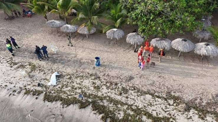Playa Costambar en Puerto Plata donde fue hallado sin vida el prospecto de béisbol Dariel Mejía de 16 años