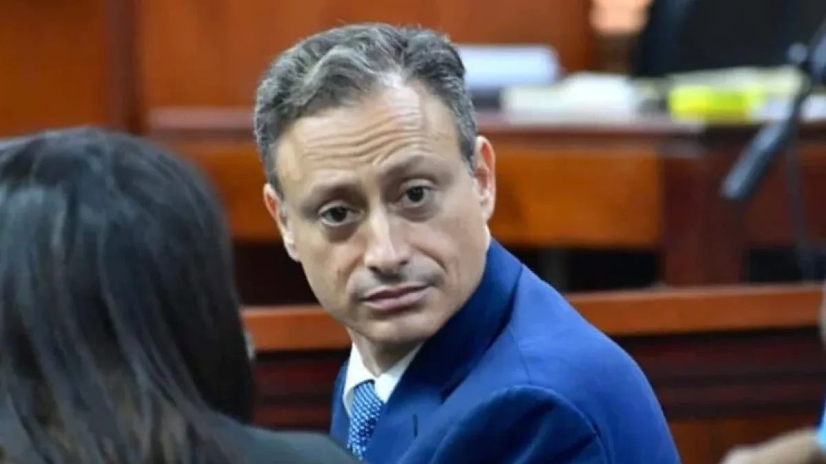 Jean Alain Rodríguez en el tribunal durante el juicio por corrupción en República Dominicana