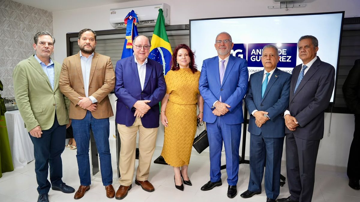 Empresarios dominicanos y brasileños reunidos en el 38 aniversario de la Cámara de Comercio Domínico-Brasileña en República Dominicana