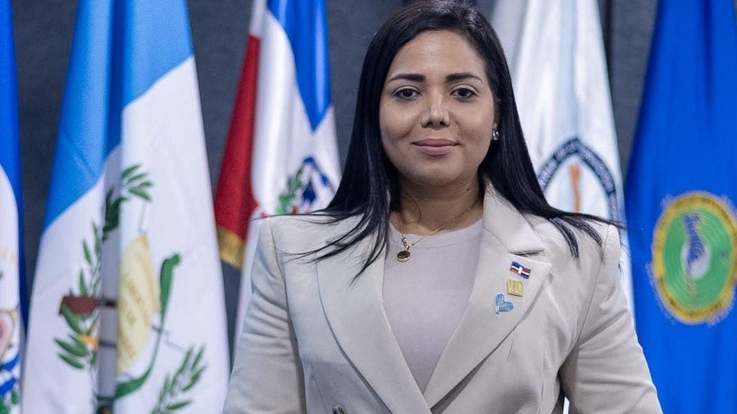 Procuradora Danissa Cruz Taveras representando a República Dominicana en cónclave regional sobre migrantes retornados en Tegucigalpa