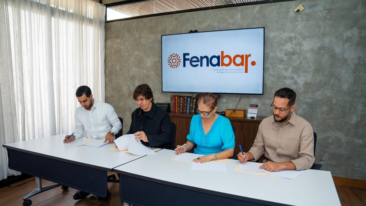 Representantes de Fenabar presentan agenda de formalización del sector nocturno en República Dominicana