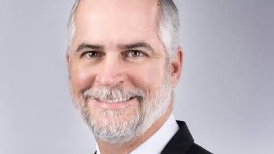 Alejandro Fernández W., superintendente de Bancos de República Dominicana, durante un acto oficial