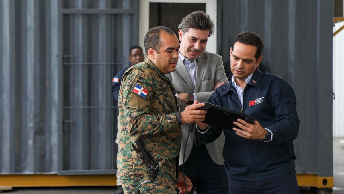 Reunión entre representantes del Sistema 911 dominicano y la oficina INL de la Embajada de Estados Unidos en Santo Domingo