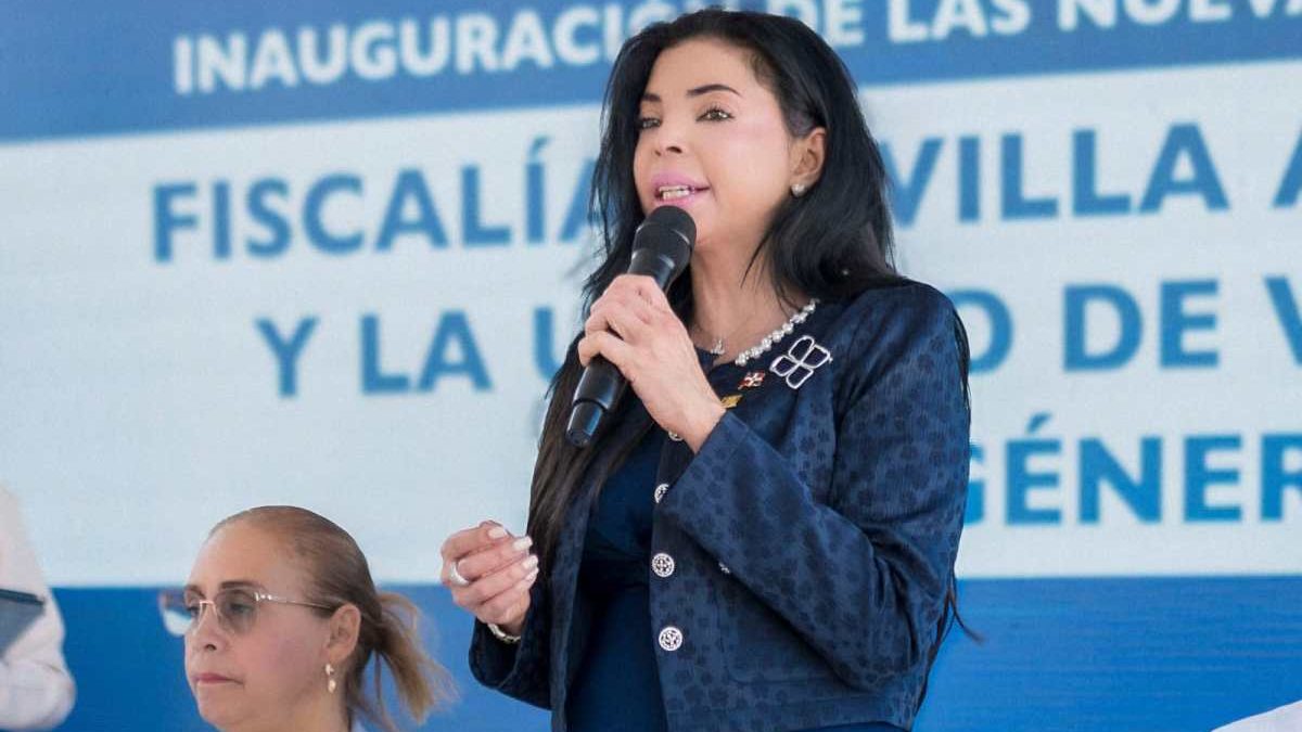 Procuradora Yeni Berenice Reynoso en inauguración de unidad de atención a víctimas de violencia en Villa Altagracia